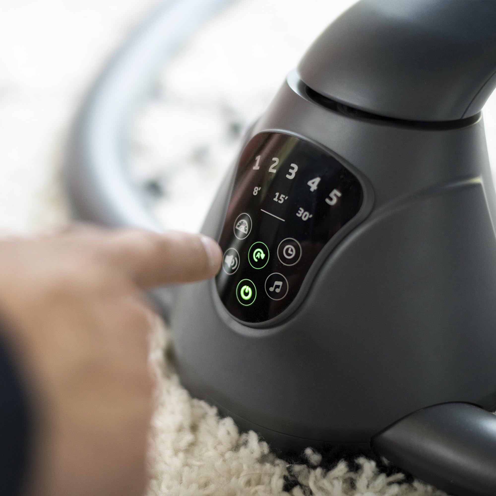 Maxi-Cosi Cassia Electric Baby Swing Chair, 0–6 Months, max 9kg, Baby Rocker, 12 melodies, 360° Seat Rotation, Automatic Motion Detection, 5 Swinging Speeds, 2 Recline Positions, Essential Graphite